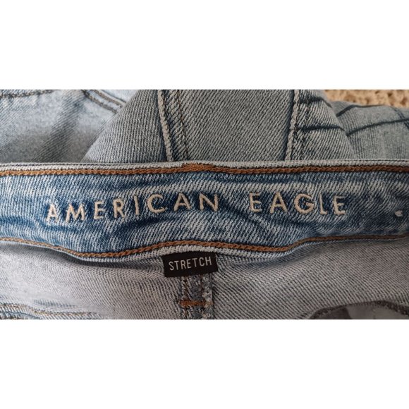 American Eagle 10R Medium Wash Mom Denim Casual Comfort Occasion Stretch Jeans - Picture 4 of 6